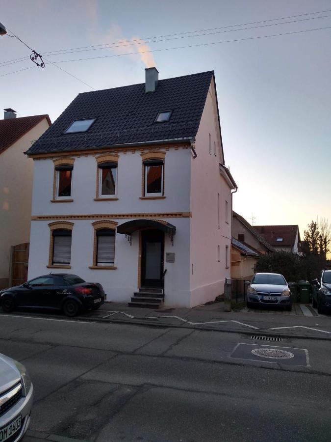 Gemuetliche 1 Zimmer Ferienwohnung Ludwigsburg Kültér fotó